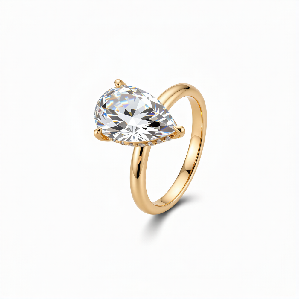 Pear Cut Lab-Grown Diamond Ring in 18K Gold