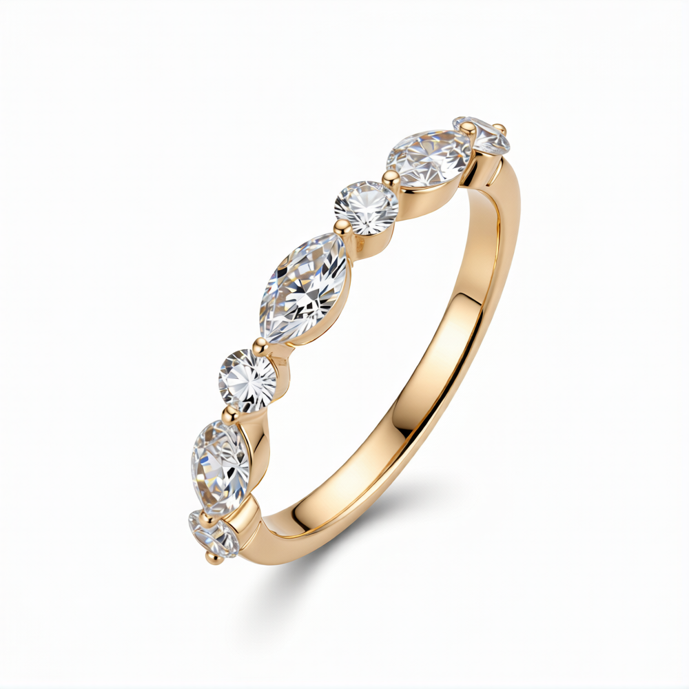 Lab-Grown Diamond Band Ring in 18K Gold