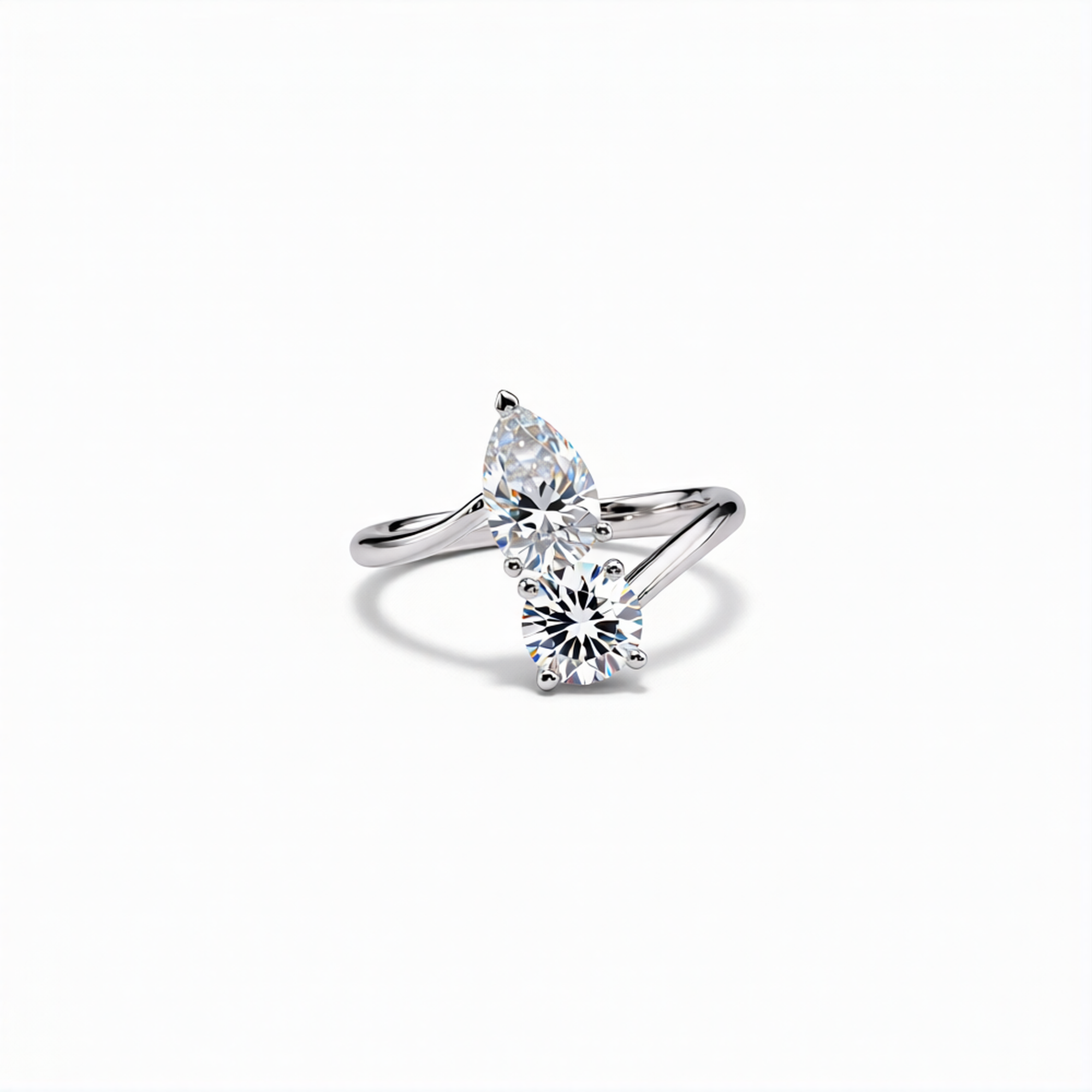 Lab-Grown Diamond Ring in 18K Gold