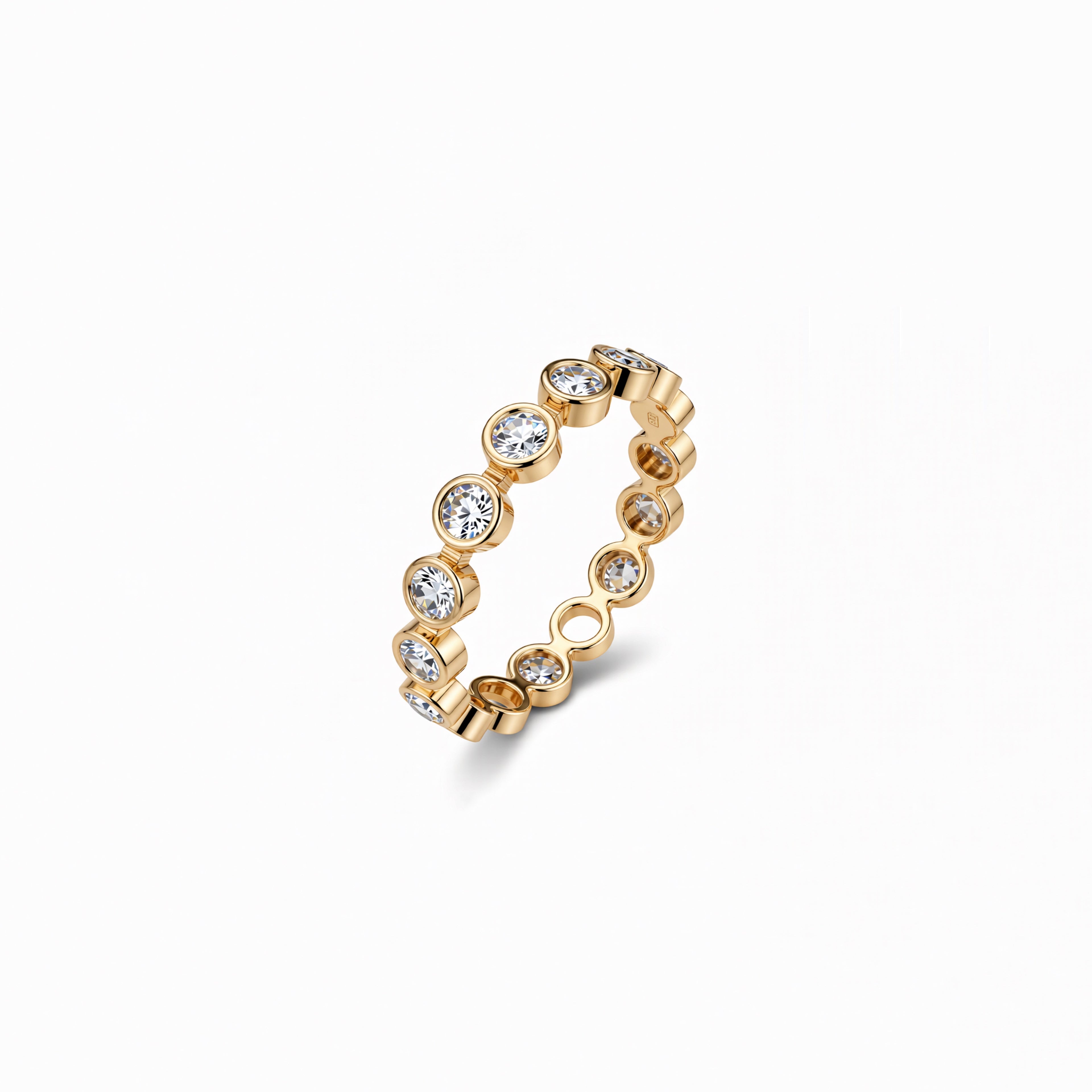 Round Cut Lab-Grown Diamond Band Ring in 18K Gold